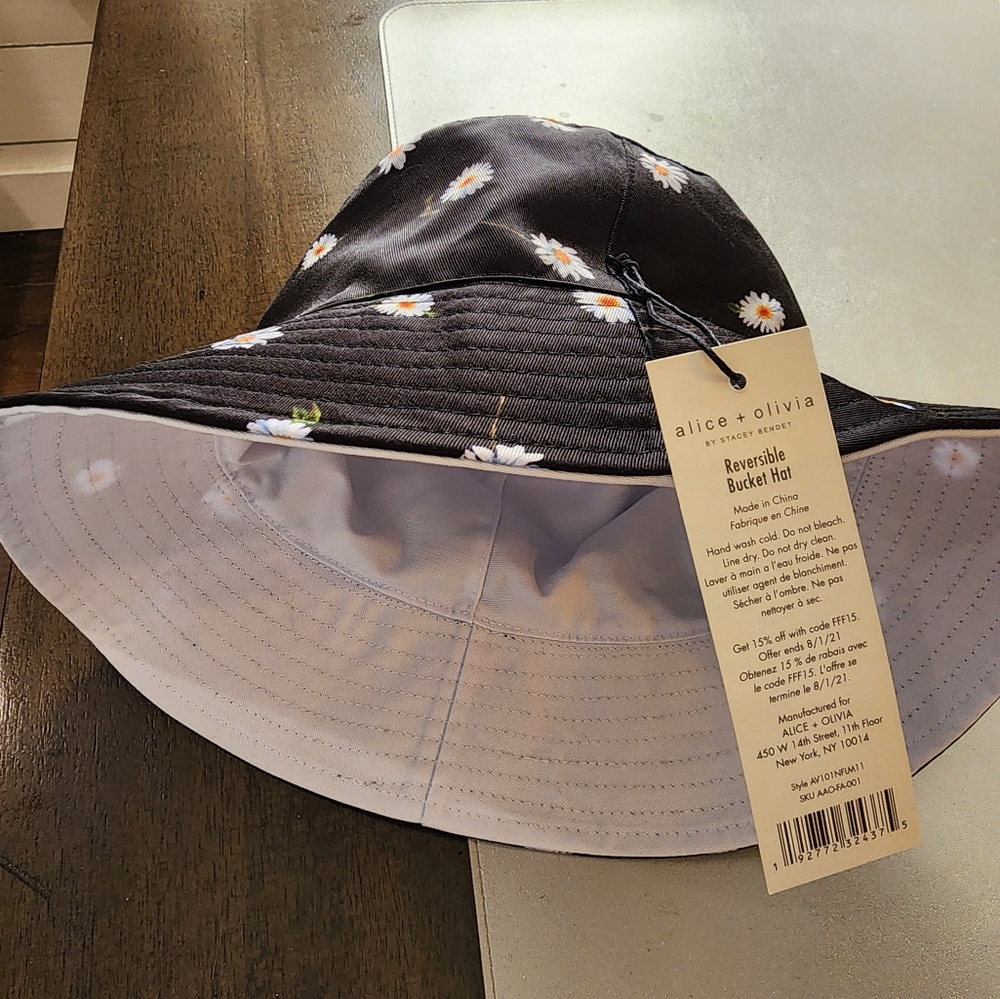 Bucket Daisy Hat Alice & Olivia Reversible